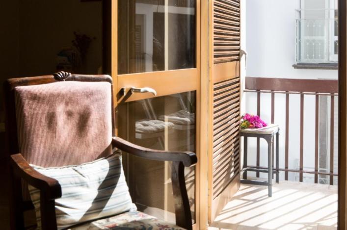 - Garden - Free Parking & Ac Appartement